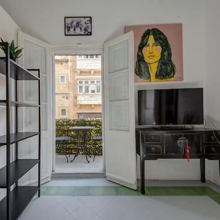 Traditional Maltese Town House In Floriana المظهر الخارجي الصورة