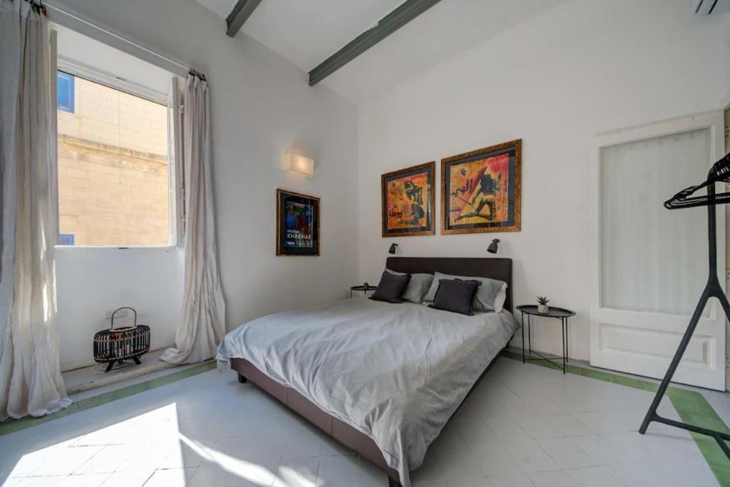 Traditional Maltese Town House In Floriana المظهر الخارجي الصورة